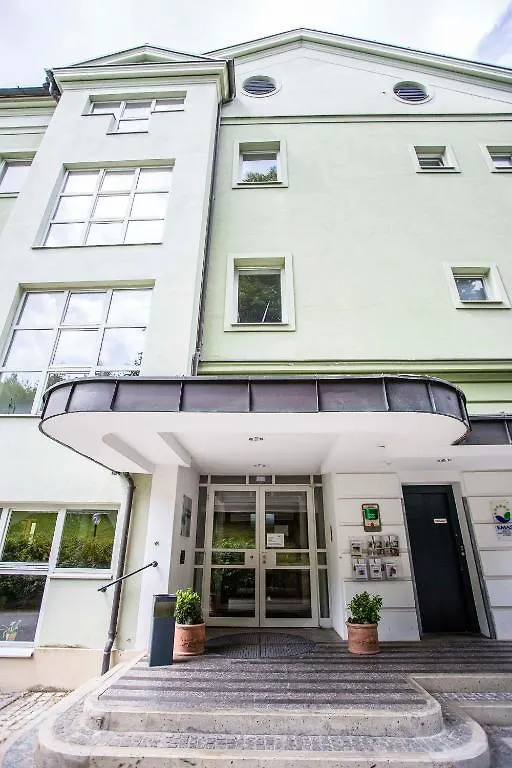 Bildungshaus Mariatrost Guest House Graz